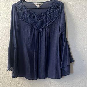 Navy blue loose top, long sleeve